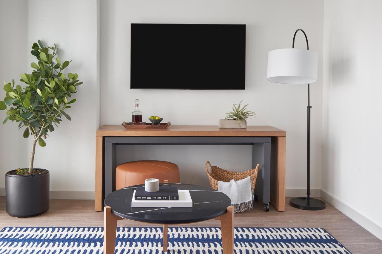 Sentral East Austin At 1614 E Sixth 아파트 호텔 외부 사진